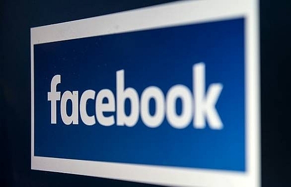 Facebook rejects Australia media calls for regulation