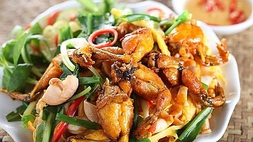 mouth watering local specialties made of frogs in bac giang