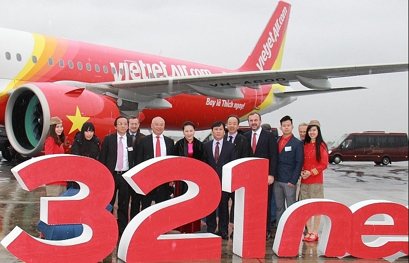 Vietjet receives flagship Airbus A321neo aircraft