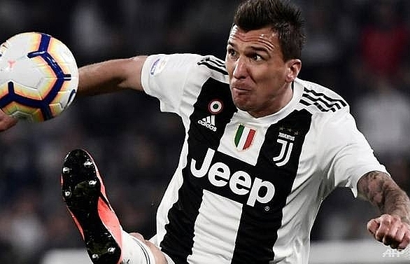Mandzukic extends Juventus contract to 2021