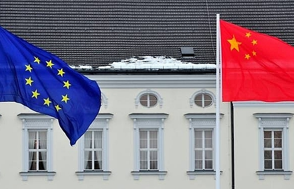 EU, China struggle to agree on summit statement