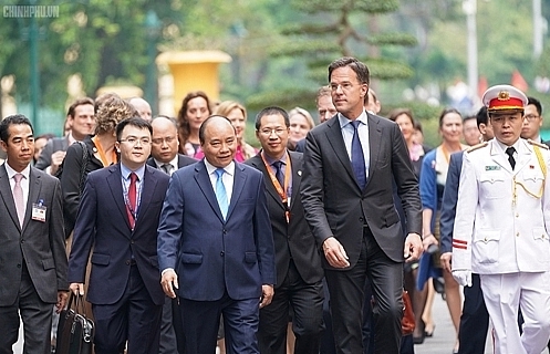Photos: Vietnamese, Dutch PMs hold talks