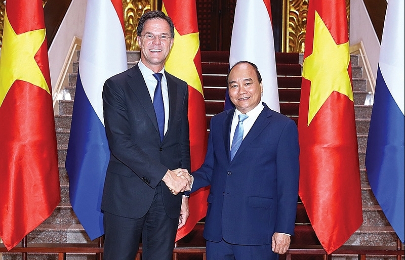 Dutch partnership rising to comprehensive status