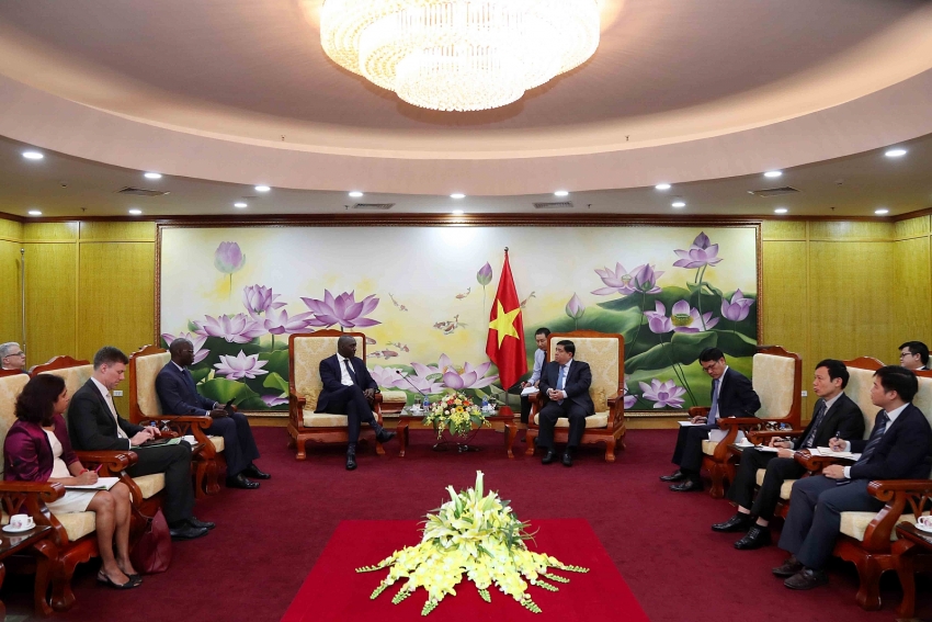 continuing to bring the vietnam wb cooperation relationship to a new height