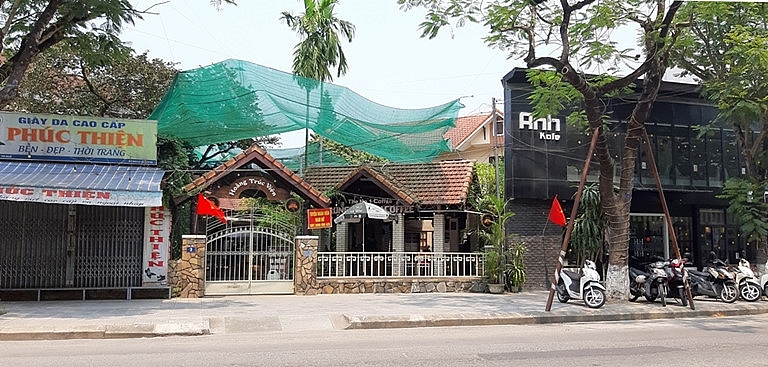 restaurants coffee chains in vietnam switch to selling online delivery