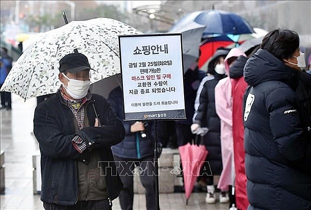 vietnamese workers in rok receive free face masks