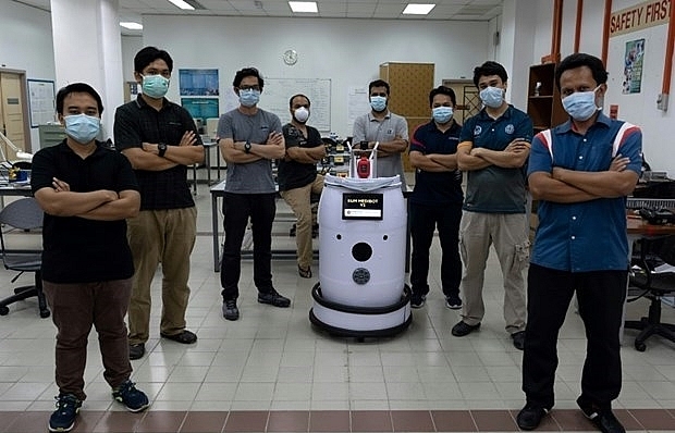 Malaysia: Newly-created robot to help doctors check on COVID-19 patients