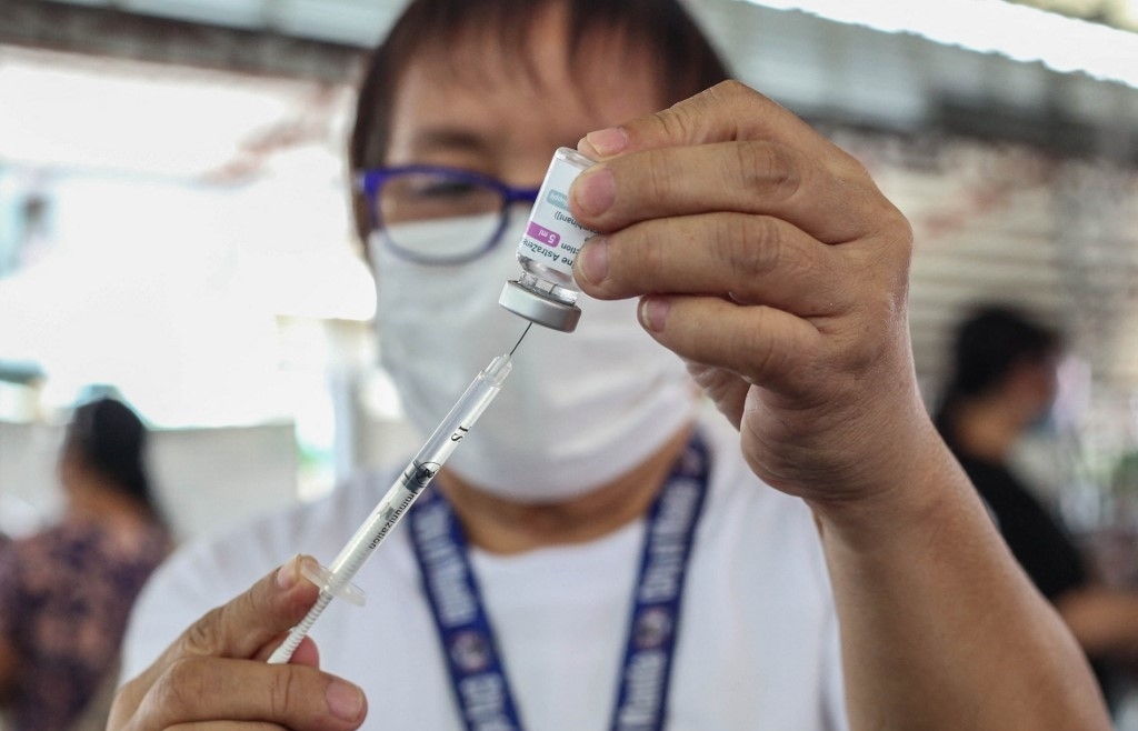 Philippines suspends AstraZeneca vaccine for under 60s