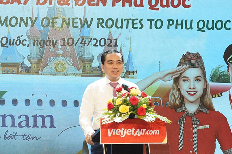 vietjet connects phu quoc with thanh hoa da lat nha trang hue can tho
