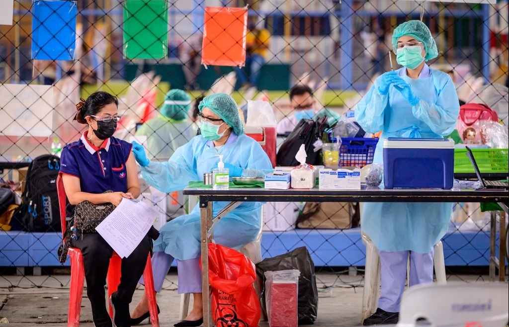 Thai provinces fear virus surge out of Bangkok ahead of holidays