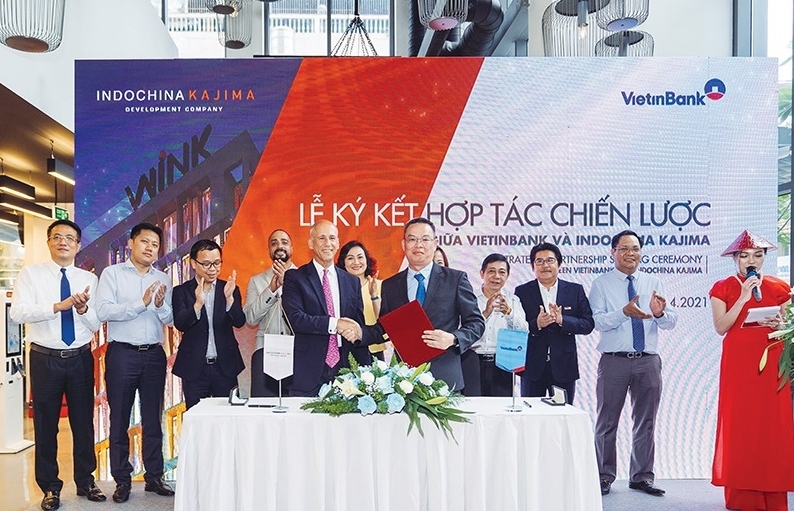 Bank and real estate giants team up - Vimarsana News
