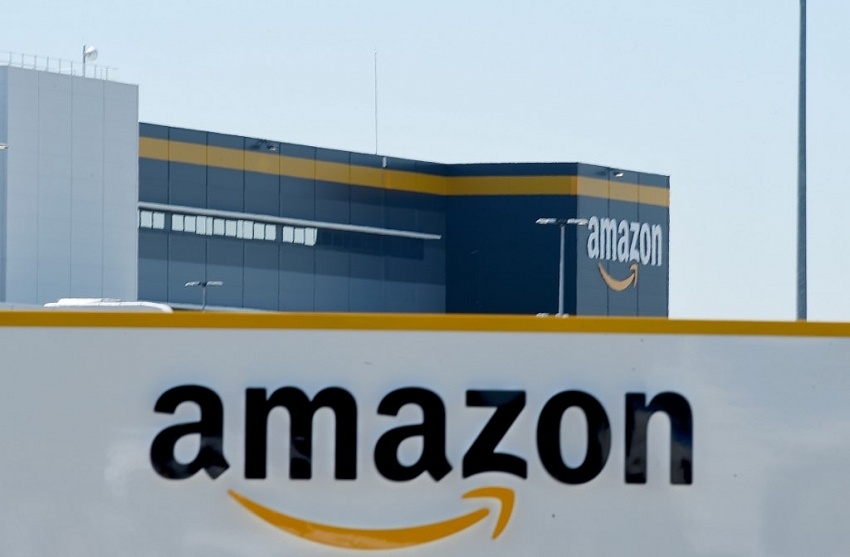 Amazon gets 90,000-euro-per-day fine over contracts