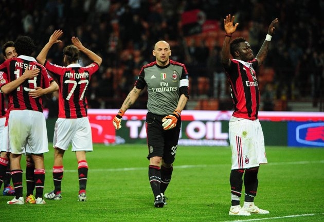 Juve stumble against 10-man Lecce as Milan close
