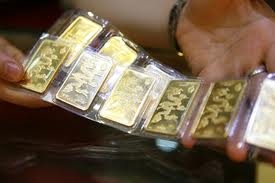 SJC refuses to buy deformed gold bars