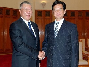 prime minister receives senior chinese official