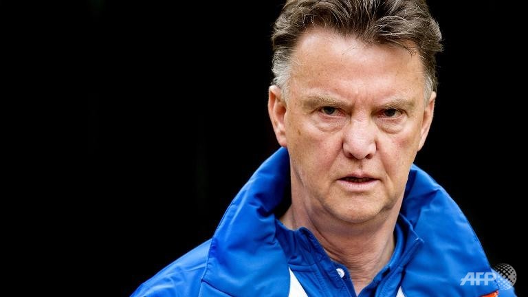 louis van gaal named man utd manager