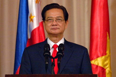 pm dung grants interview to associate press