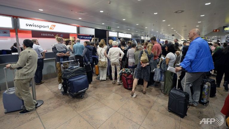 electrical failure leaves belgian airports at standstill