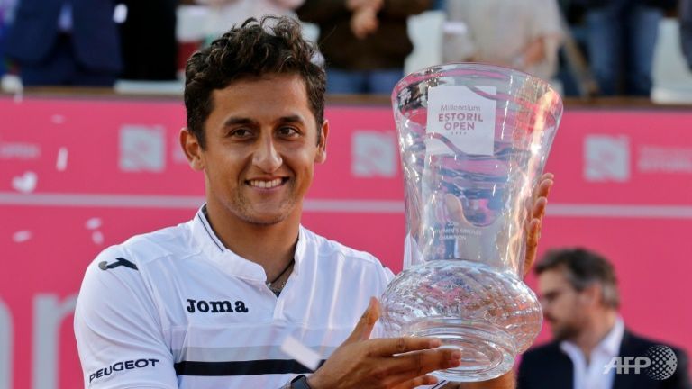 almagro ends four year title drought at estoril