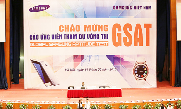6000 bachelor degree holders in vietnam take test to join samsung