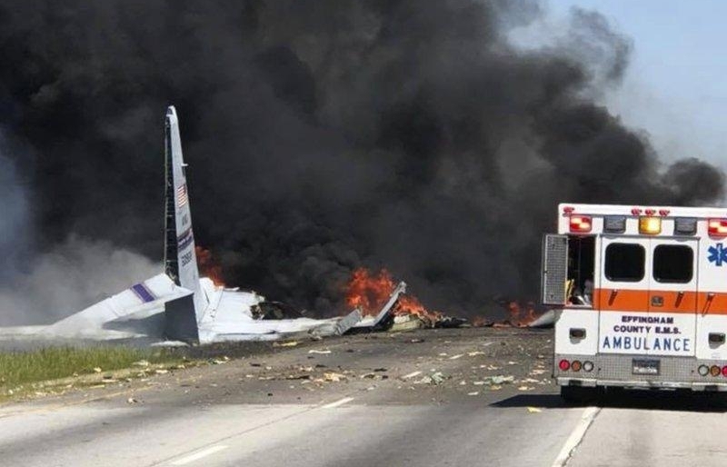 9 killed in fiery US military plane crash