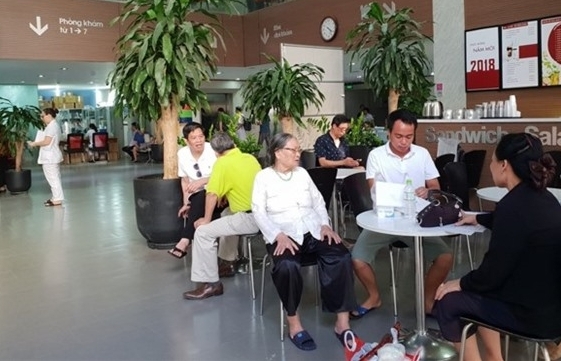 Vietnam faces serious shortage of qualified nursing care workers for elderly