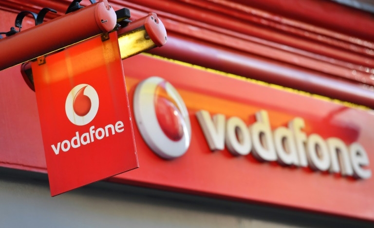 vodafone buys chunk of libertys european assets for 184bn euros