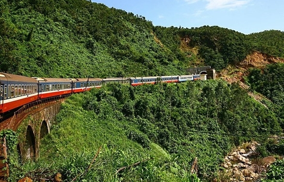 Scenic winding railway across Hai Van Pass