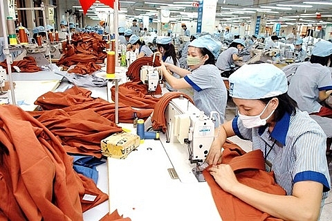 garments gain 2nd largest export value
