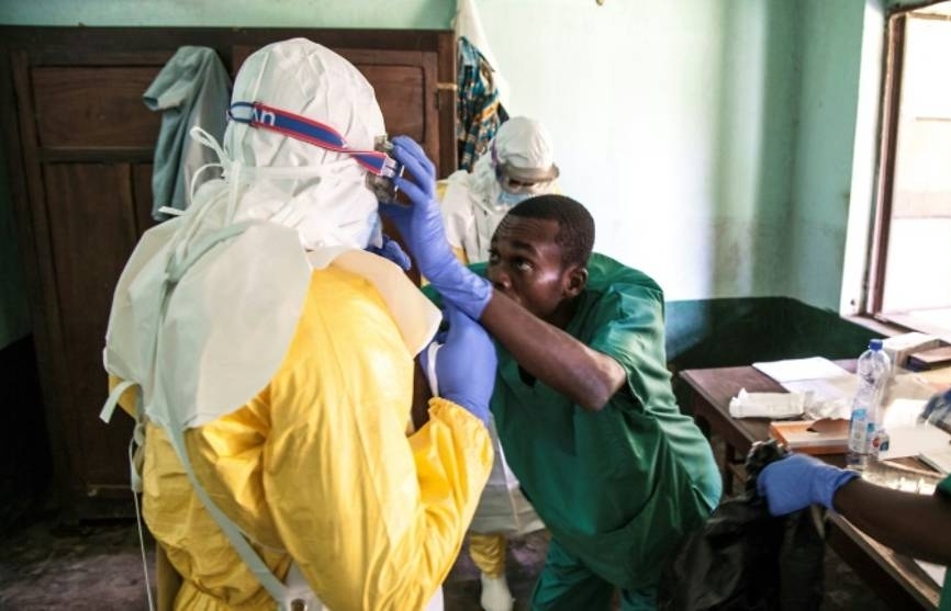 who says high risk ebola will spread in dr congo
