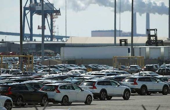 Trump considering 25pc tariffs on car imports: Report