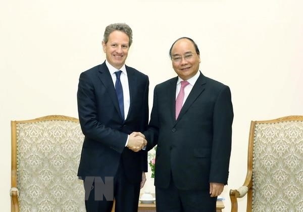 pm appreciates warburg pincus investment in vietnam