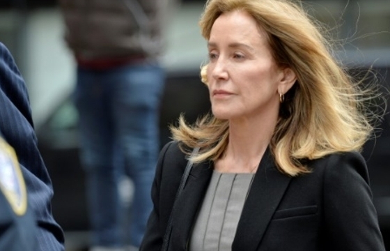 actress felicity huffman pleads guilty in college admissions scandal