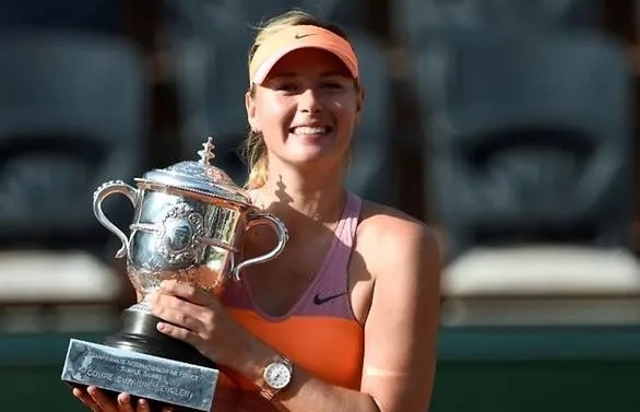 Shoulder injury rules Sharapova out of Roland Garros