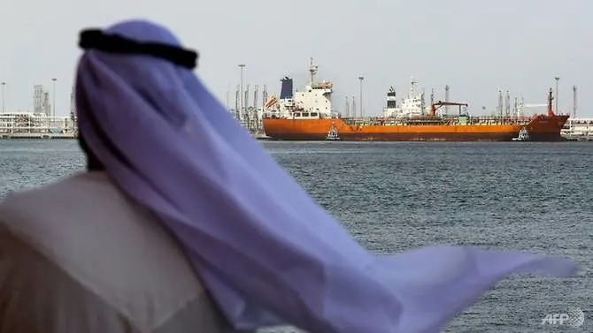 uae seeks gulf de escalation after ship attacks