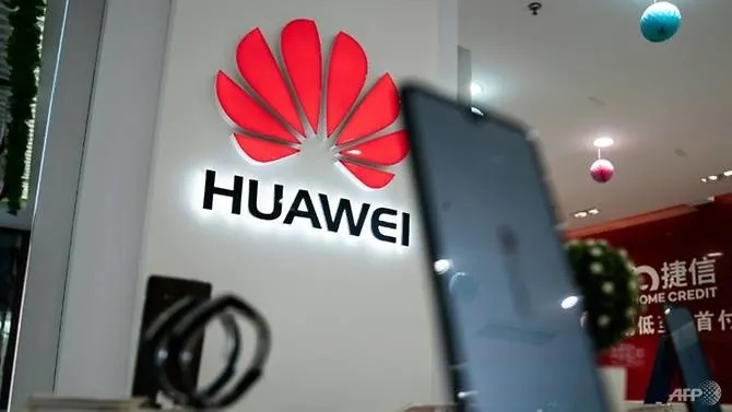 vodafone uk suspends pre orders of huawei 5g phones amid security concerns