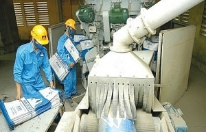 Cement makers turn to alternate fuels