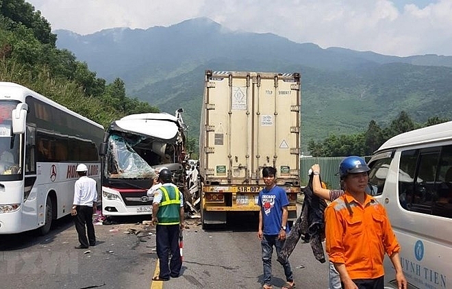 over 1300 traffic accidents nationwide in may