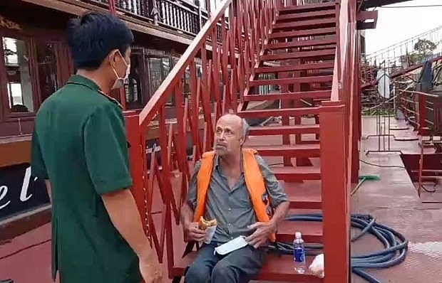 US citizen in distress on Saigon River rescued