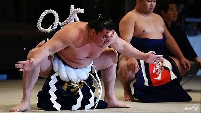 covid 19 forces cancellation of japan sumo tournament