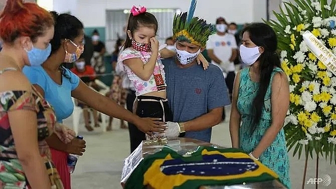 coronavirus infects 38 indigenous groups in brazil