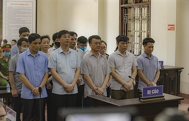 Court sentences 15 in exam cheating scandal in Hoa Binh