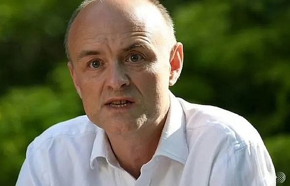 UK minister quits over Cummings lockdown trip