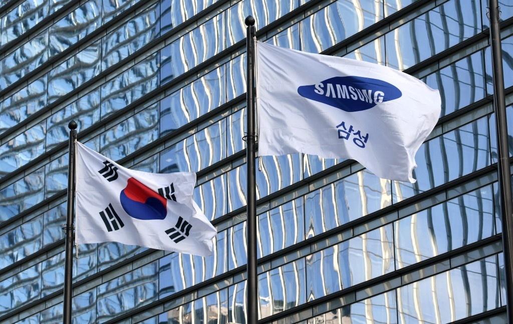 Samsung commits $356 bn in investments with 80,000 new jobs