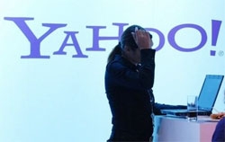 yahoo helps find smartphone apps