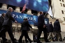 Pandora shares sink below offer price