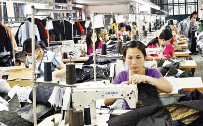 Textile firms in paupers’ clothes