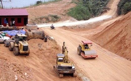 Koreans contractors hit bumpy roads
