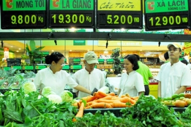 HCMC, Hanoi CPI growth turns negative