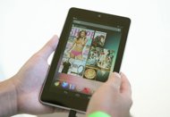 Google ramps up competition in hot tablet market